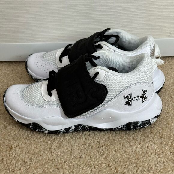 NWT Under Armour unisex-child Pre School Zone Basketball 2 Shoe Sz 5.5 - Picture 4 of 10